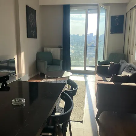 Suit Residence *